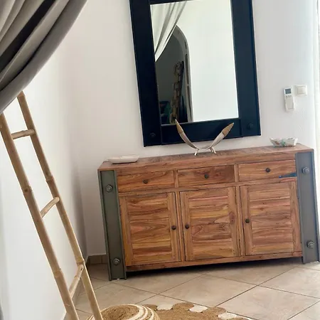 Apartament Mare Monte 1 Parasporos